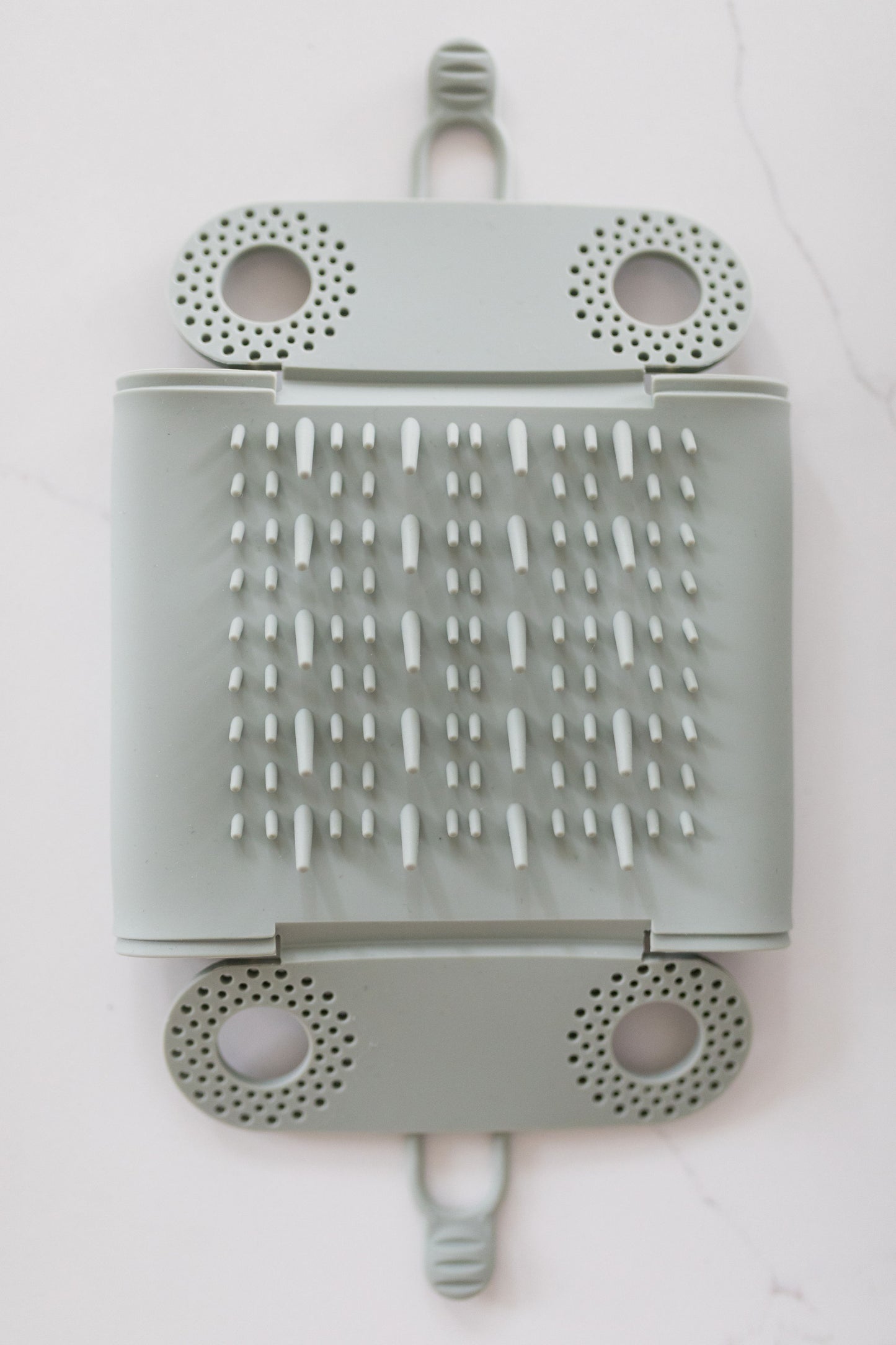 Your Porcupine Sage Green: Hiding Place For Shower Hair
